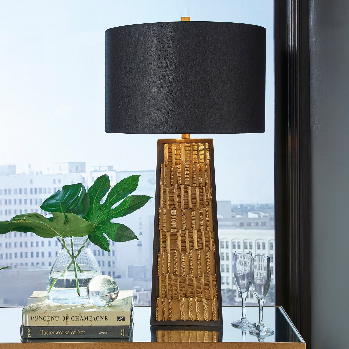 Black & Gold Tone Table Lamp